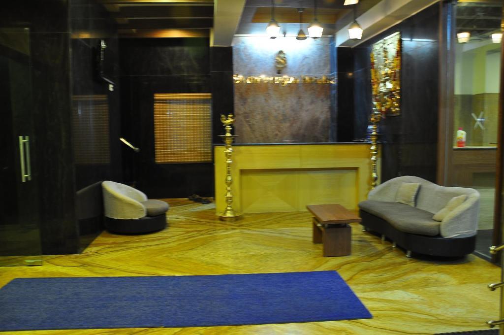 Sivamurugan Hotel Kumbakonam Eksteriør billede